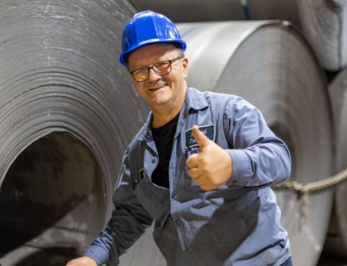 How to Choose the Right Steel Service Center for Spot Buying and Long-Term Supply